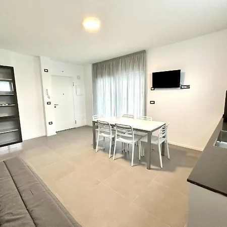 Ferienwohnung Fuer 12 Personen Ca 100 Qm In Bibione, Adriakueste Italien Und Umgebung - B53840 アパート ビビオーネ